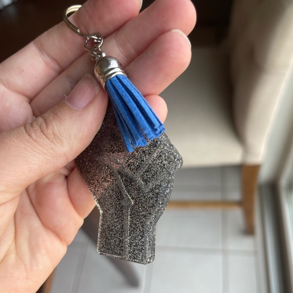 **SPECIAL DEAL** Handmade BLM Hand Keychain - Please read description - Picture 3 of 3